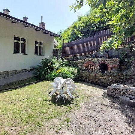 Ubytovani Pod Hradbami Nové Město nad Metují Kültér fotó