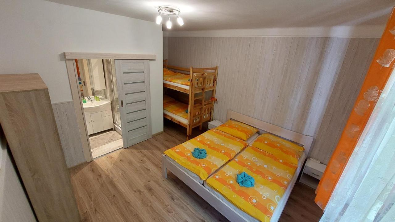 Ubytovani Pod Hradbami Nové Město nad Metují Kültér fotó